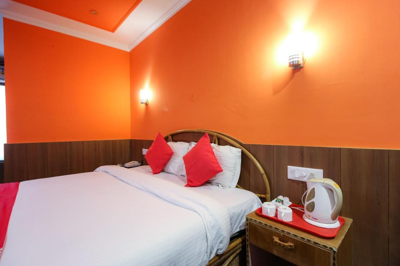 Oyo 8367 Hotel The Woodz Pālampur Buitenkant foto