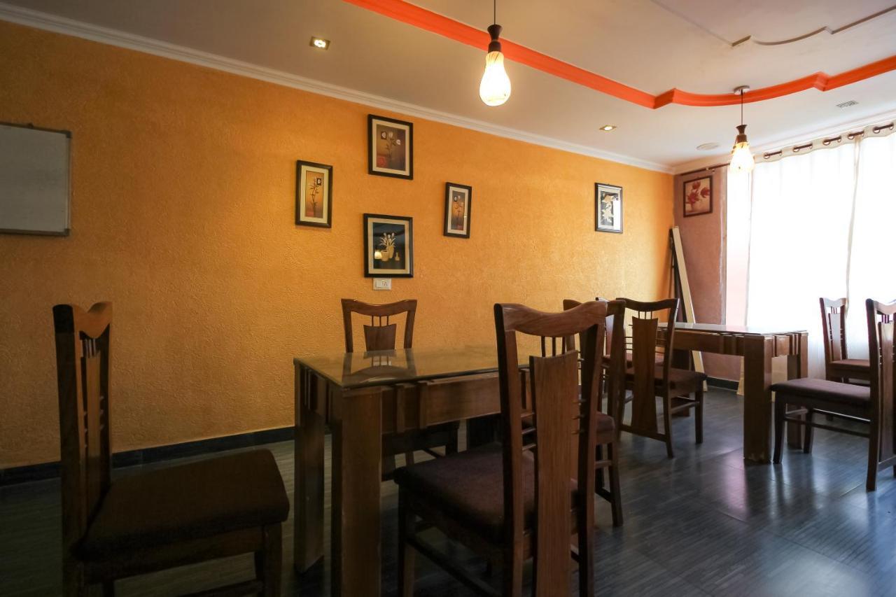 Oyo 8367 Hotel The Woodz Pālampur Buitenkant foto